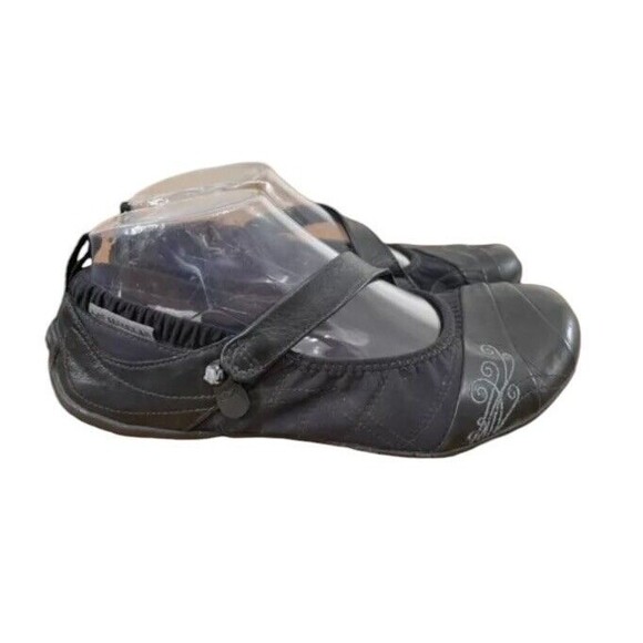 Merrell Shoes - Merrell Wonder Glove J89170 Mary Jane Women's US 7 Black Leather Slip-On Flats